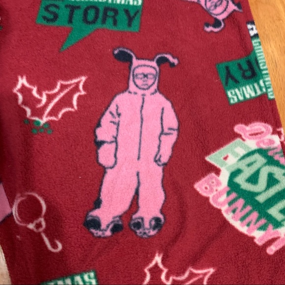 Christmas Story lounge pants are in excellent condition. Size small - Picture 7 of 9